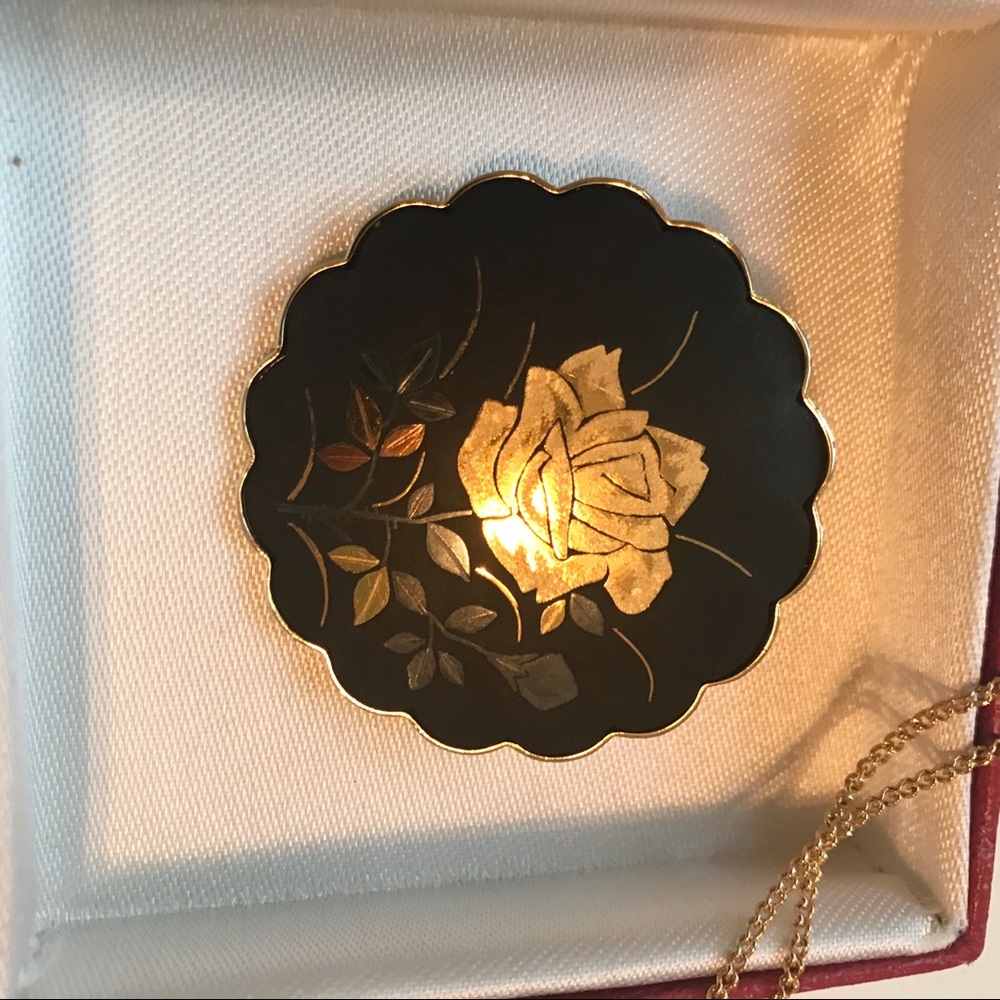 Vintage Damascene necklace/pendant new in box
